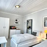Bege Oakstay 아파트